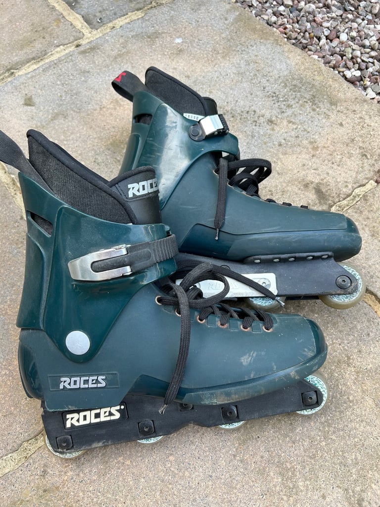 Roces in line skates