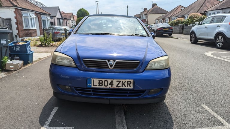 Vauxhall, ASTRA, Convertible, 2004, Manual, 1796 (cc), 2 doors