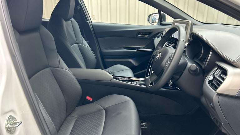 2023 Toyota C-HR 1.8 VVT-h GPF Excel SUV 5dr Petrol Hybrid CVT Euro 6 (s/s) (122 ps) HATCHBACK Pe...