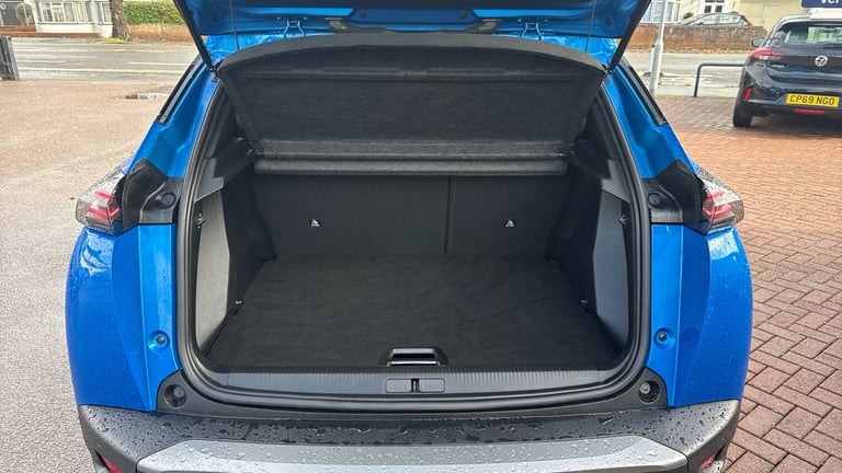 2023 Peugeot 2008 1.2 PureTech 130 Allure 5dr Petrol Estate Estate Petrol Manual
