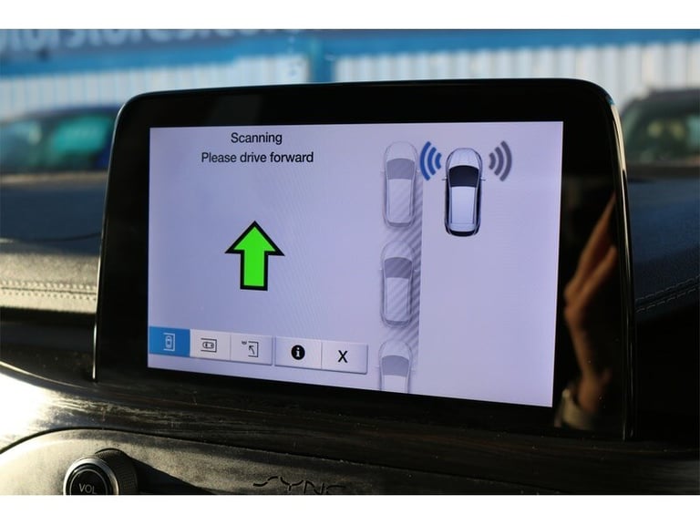 2019 Ford Focus EcoBlue Vignale Hatchback Diesel Manual