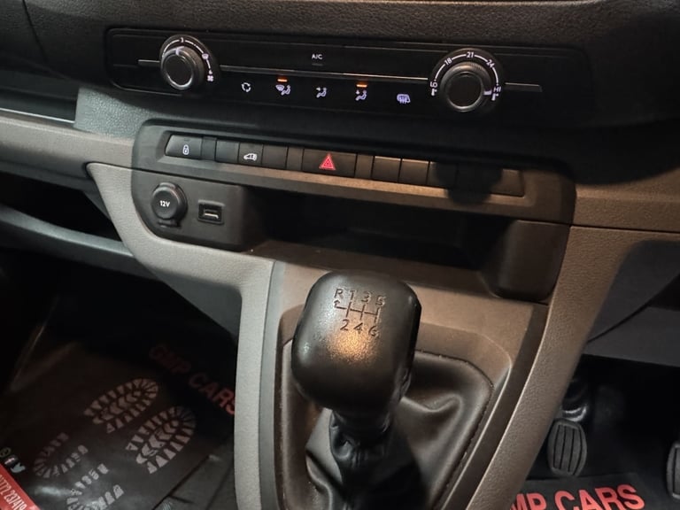 2022 Vauxhall Vivaro 1.5 L1H1 F2700 DYNAMIC S/S Manual Panel Van Diesel Manual