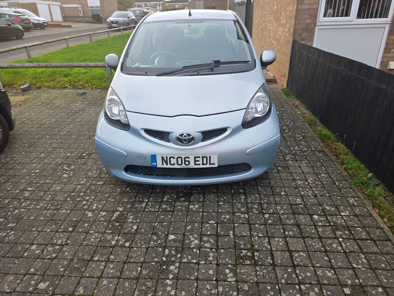 Toyota, AYGO, Hatchback, 2006, Semi-Auto, 998 (cc), 3 doors