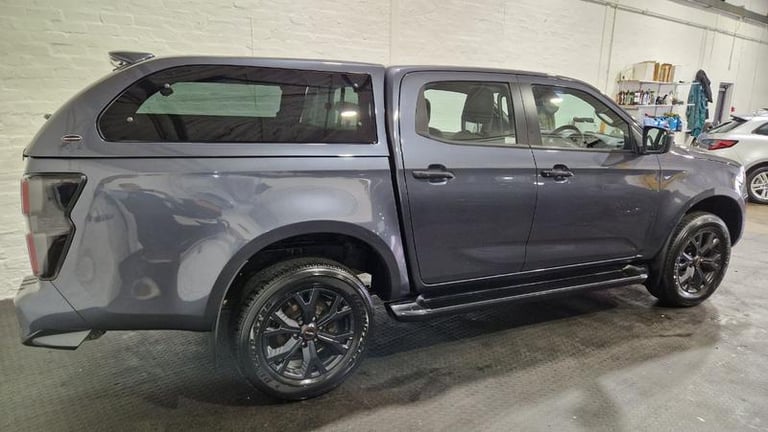 2023 Isuzu D-Max 1.9 V-Cross Double Cab 4x4 Auto Automatic Pick Up Diesel Automatic