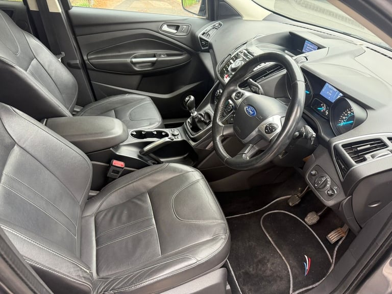 FORD KUGA 2.0 TDCi Titanium X 2014