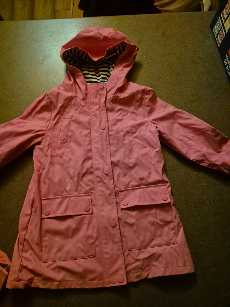 Girls coats and 2 puddle suits ages 7-10