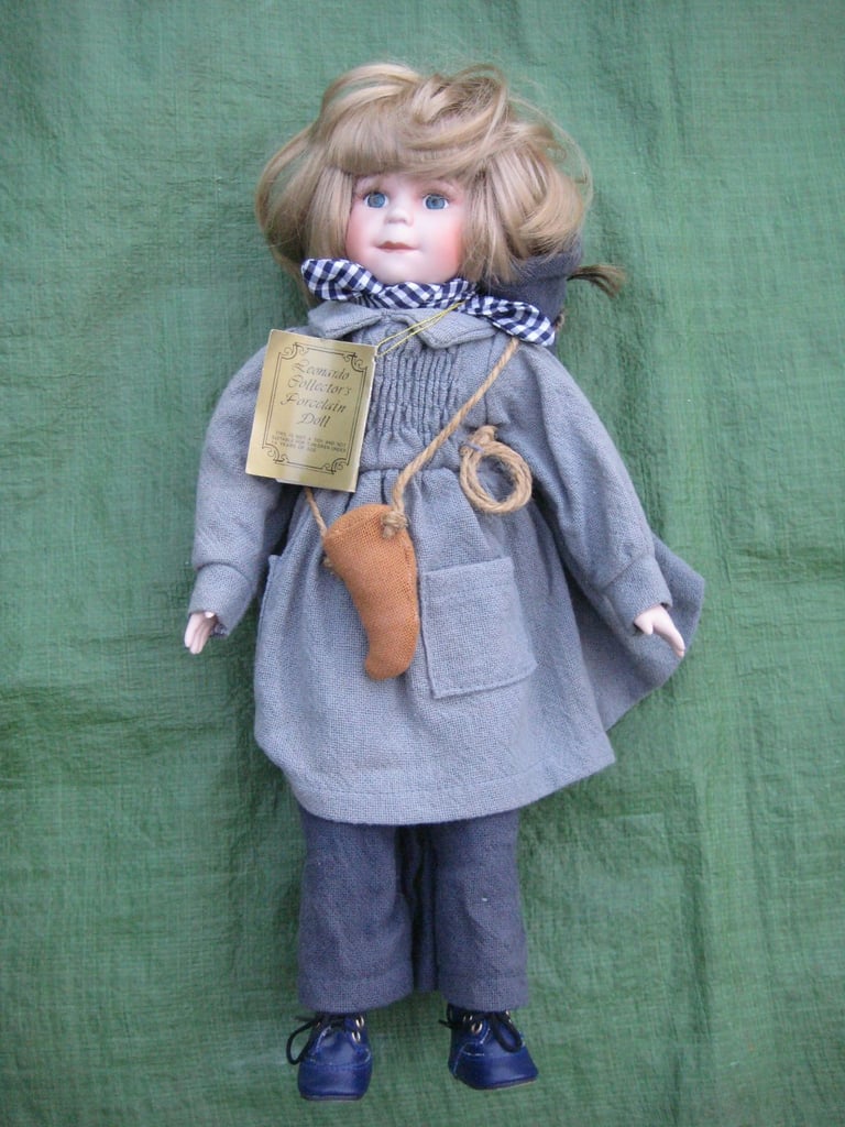 3 Genuine Brand New Leonardo Designer Porcelain Dolls: See Separate Prices