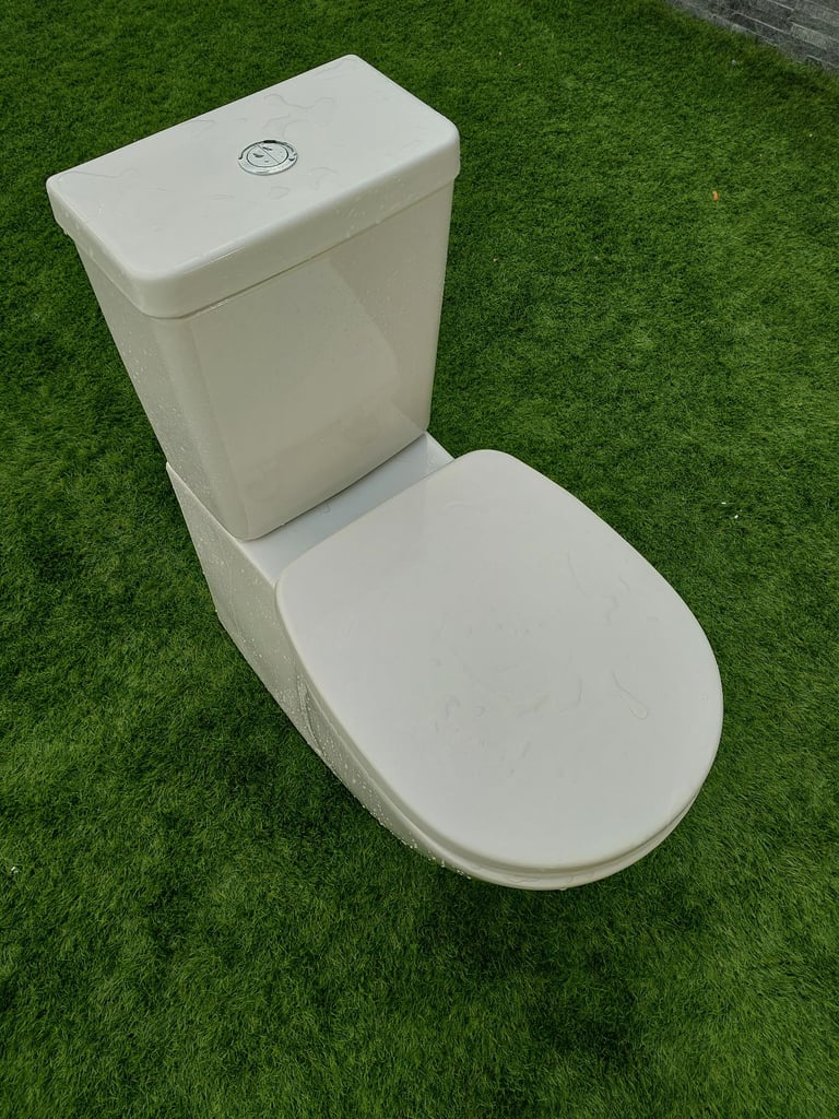 Ideal Standard BTW Toilet & Cistern