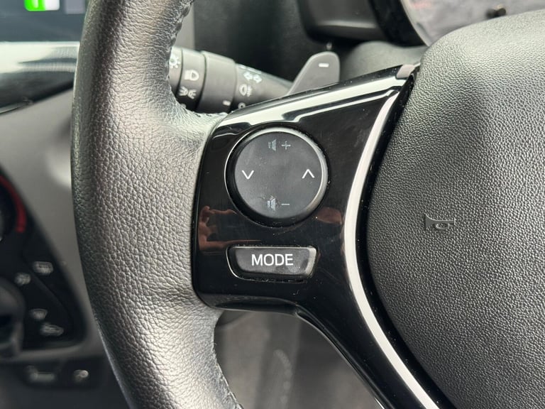 2018 Peugeot 108 1.0 Active 2 Tronic Euro 6 5dr HATCHBACK Petrol Automatic