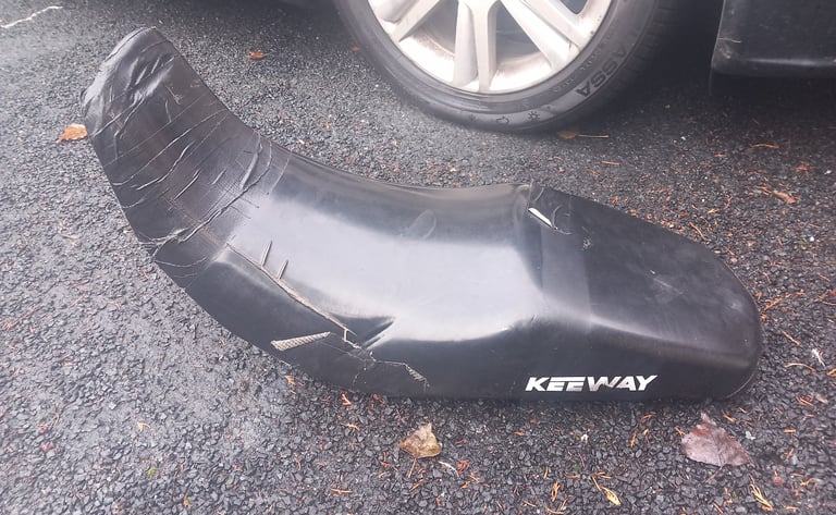 61 keeway 125tx seat