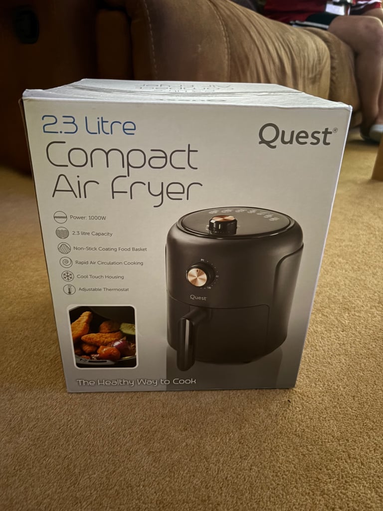 2.3 litre compact air fryer 