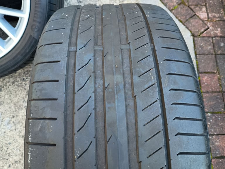 19" Ford Mustang Alloys Wheels Tyres 9J 5x114.3 Rims