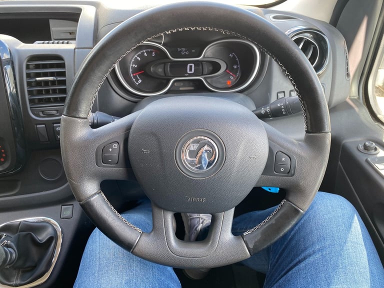 2017 Vauxhall Vivaro 2900 1.6CDTI 120PS SPORTIVE L2 LWB PANEL VAN 54K FULL SERVICE 12M MOT AC CR ...