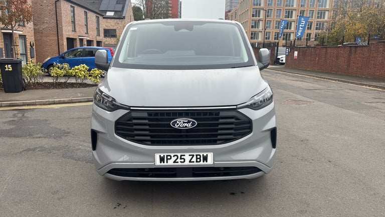 2025 Ford Transit Custom 320 L1 Diesel Fwd 2.0 EcoBlue 136ps H1 Double Cab Van Limited Auto Crew ...