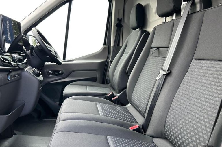 2025 Ford Transit 350 Limited AUTO L3 H2 LWB Medium Roof FWD 2.0 EcoBlue 165ps, AIR CON, CRUI Pan...