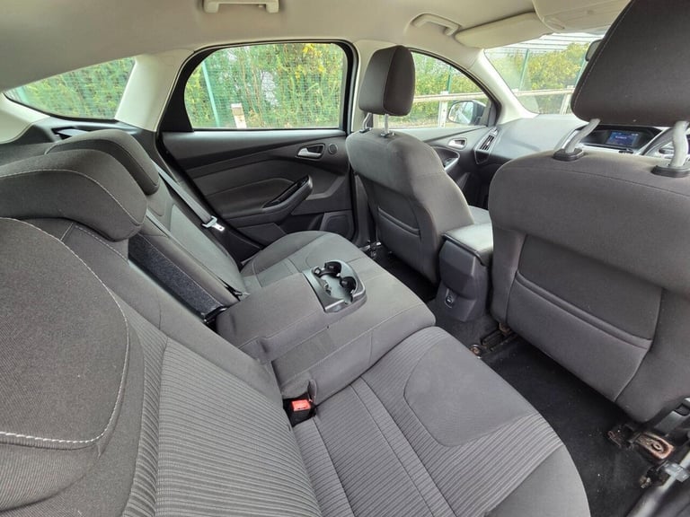 2013 Ford Focus 1.6 Titanium Powershift Euro 5 5dr Hatchback Petrol Automatic