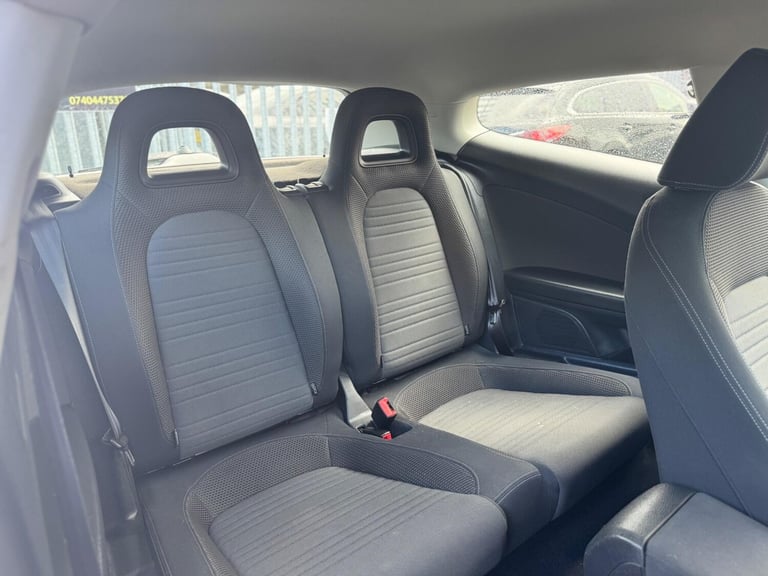 2012 Volkswagen Scirocco 2.0 TDi BlueMotion Tech 3dr [Nav] COUPE DIESEL Manual