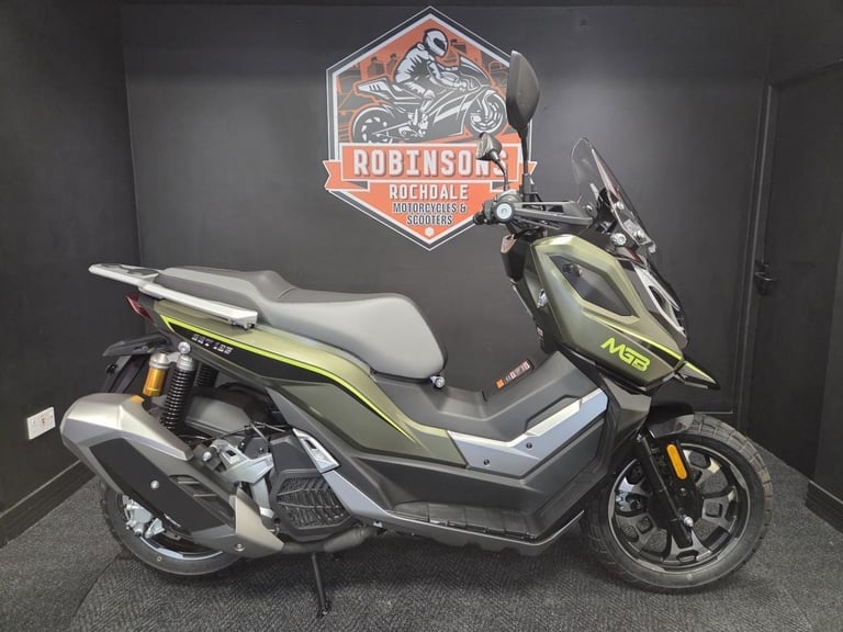 NEW MGB AMAX 125cc Automatic Scooter Learner Legal City Commuter Excellent MP...