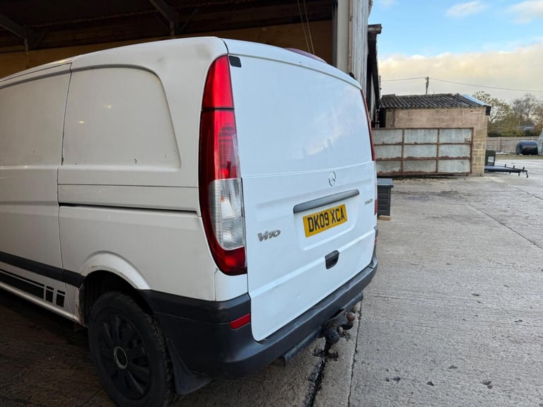MERCEDES-BENZ VITO 2.1 111CDI Compact Panel Van SWB 5dr 2009