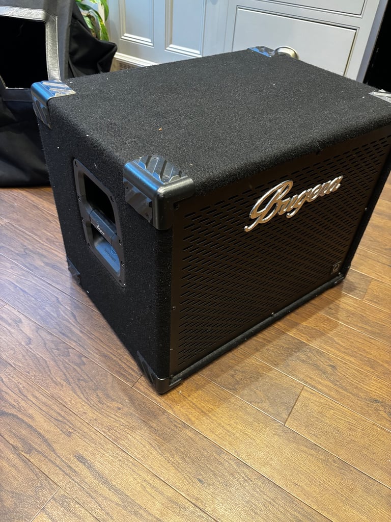 Bugera bass guitar cab 1x15 model BT115TS