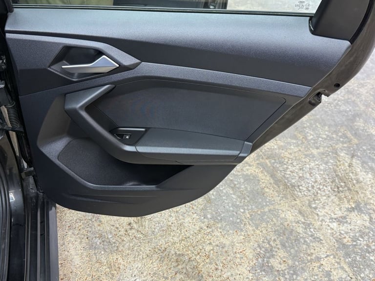 2019 Audi A1 1.0 TFSI 30 S line Sportback 5dr Petrol S Tronic Euro 6 (s/s) (116 ps) Hatchback Pet...