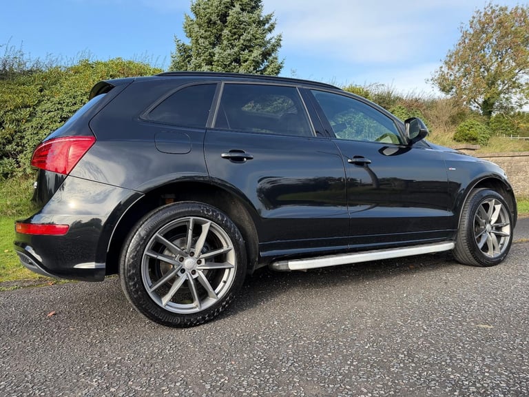 2012 Audi Q5 2.0TDi S-Line Plus Quattro **Pan Roof**