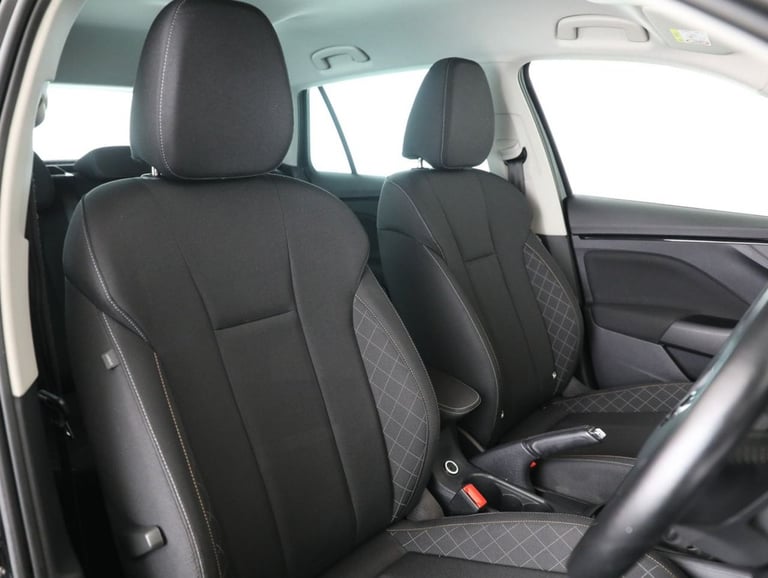 2022 Skoda Kamiq 1.5 TSI ACT SE Drive SUV 5dr Petrol DSG Euro 6 (s/s) (150 ps) HATCHBACK Petrol A...