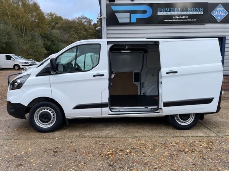 2018 Ford Transit Custom 2.0 TDCi 105ps Low Roof Van PANEL VAN DIESEL Manual