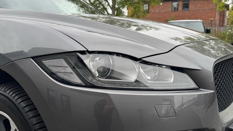 2017 Jaguar F-Pace 2.0d R-Sport 5dr Auto AWD Diesel Estate Estate Diesel Automatic