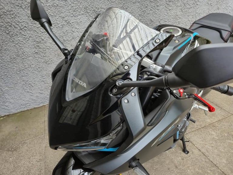 2023 Honda CBR650R Low mileage