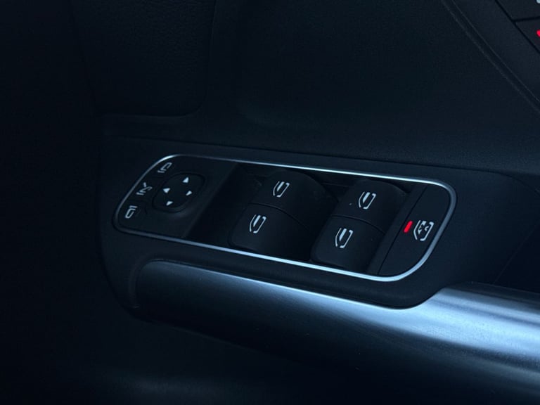 2022 Mercedes-Benz GLA GLA 180 Sport Executive 5dr Auto Hatchback PETROL Automatic