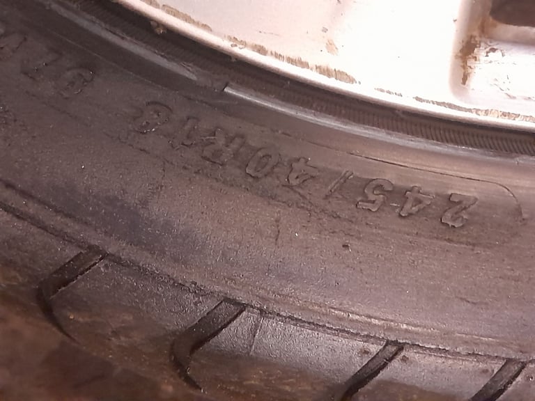 Mercedes c220 allows 18 in