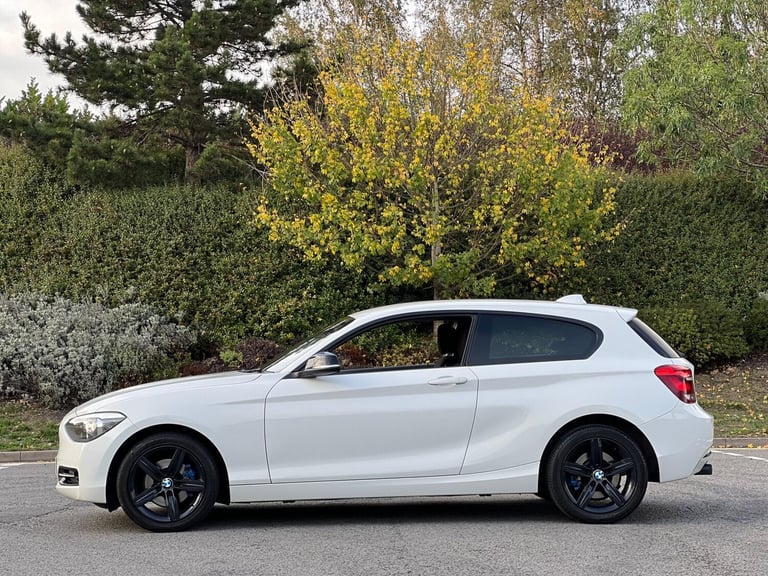 2014 BMW 1 Series 2.0 120d Sport Euro 5 (s/s) 3dr HATCHBACK Diesel Manual