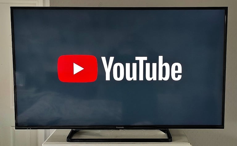 50" PANASONIC SMART FULL HD SLIM LED WIFI TV AMAZON YOUTUBE SCREEN MIRRORING RC STAND-FREE DELIVERY