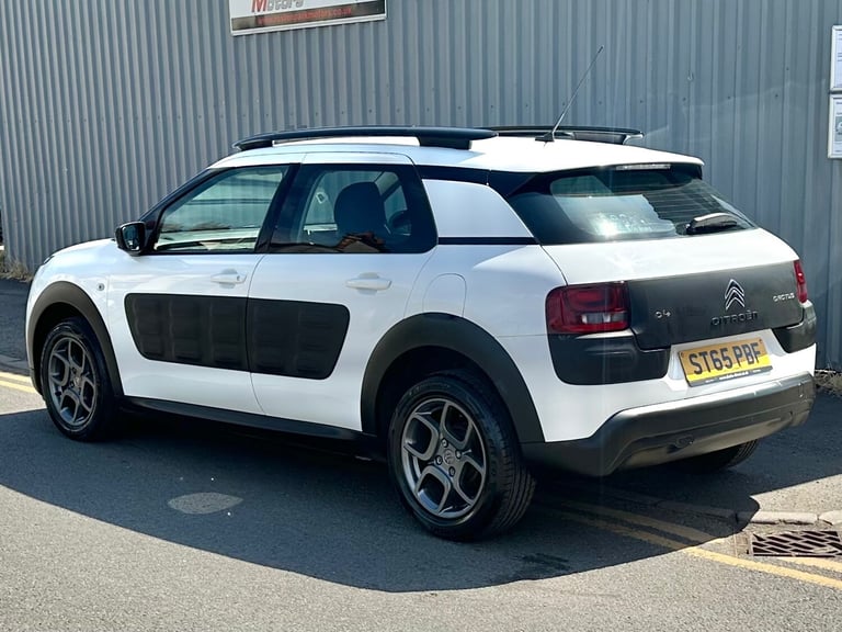 2015 Citroen C4 Cactus 1.2 PureTech [82] Feel 5dr - 47k miles - see video HATCHBACK Petrol Manual