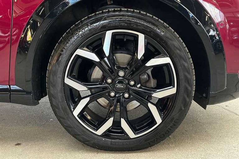 2023 Ford Puma 1.0 EcoBoost Hybrid mHEV Vivid Ruby Edition 5dr HATCHBACK PETROL Manual