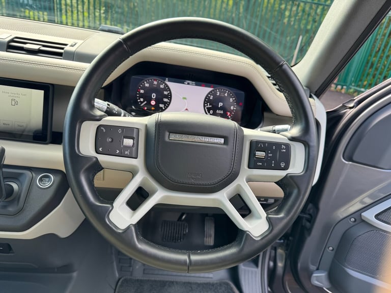 2021 Land Rover Defender 2.0 P300 HSE 90 3dr Auto [6 Seat] Estate Petrol Automatic