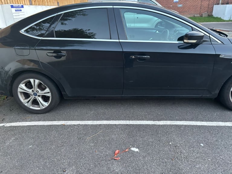 Ford, MONDEO, Hatchback, 2011, Manual, 1560 (cc), 5 doors