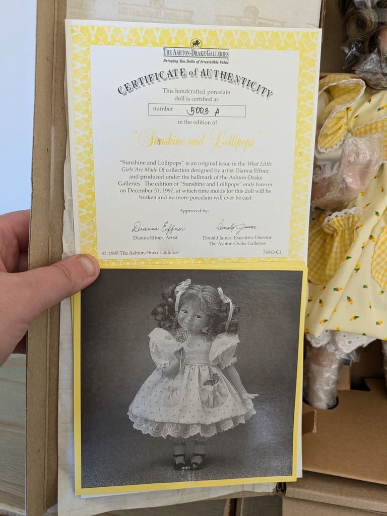 Collection of immaculate porcelein dolls 