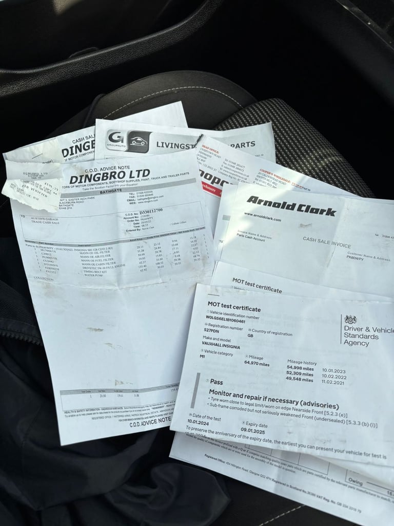 Vauxhall, INSIGNIA, Hatchback, 2010, Manual, 1956 (cc), 5 doors