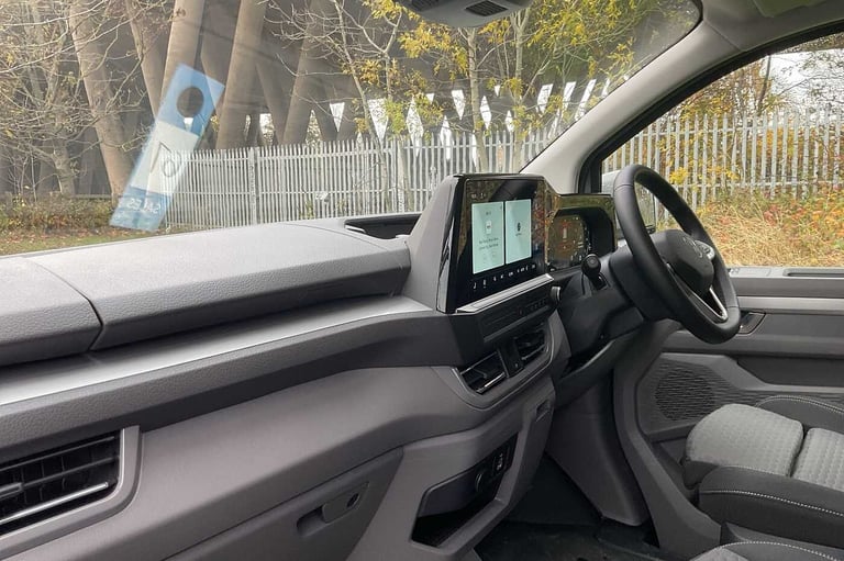 2025 Volkswagen Transporter 2.0 TDI 170 Commerce Pro Van Auto Van Diesel Automatic