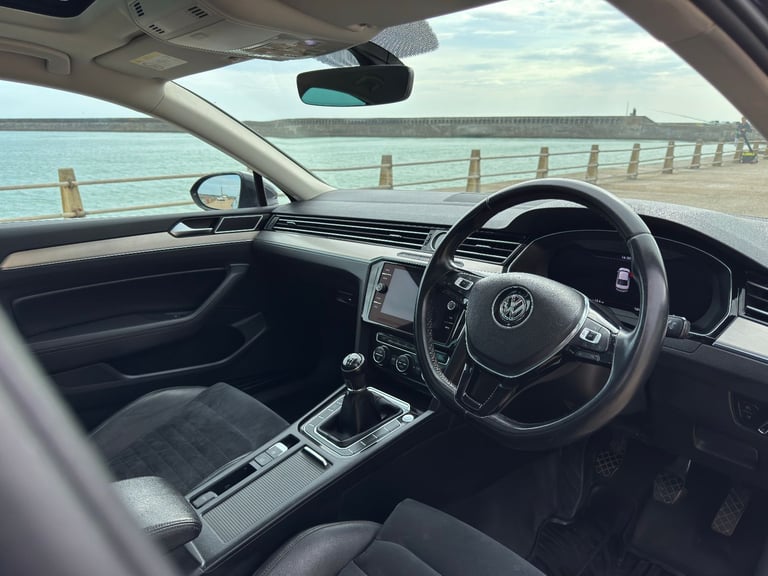 2018 Volkswagen Passat GT - New Years MOT - Full Service History - 2 Keys - ULEZ Compliant