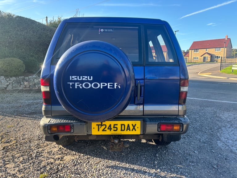 Isuzu, TROOPER, Estate, 1999, Manual, 3494 (cc), 3 doors