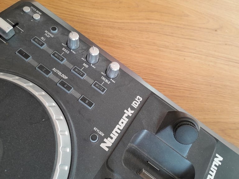 Numark IDJ3