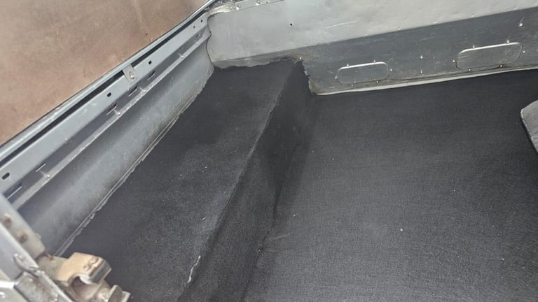 2008 Land Rover Defender 90 2.4 TDCi County Hard Top SUV 4WD SWB Euro 4 3dr PANEL VAN Diesel Manual