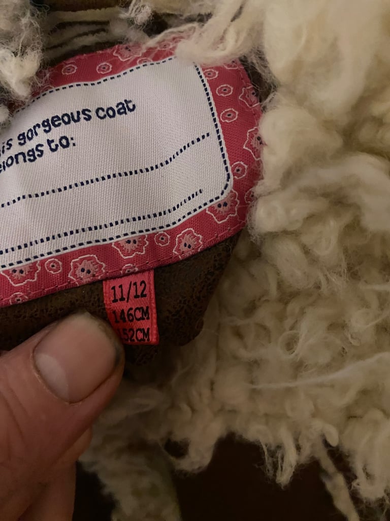All new kids costs on see sizes on tag in photo 