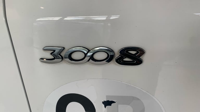 2017 Peugeot 3008 1.2 PureTech Allure SUV 5dr Petrol EAT Euro 6 (s/s) (130 ps) SUV Petrol Automatic