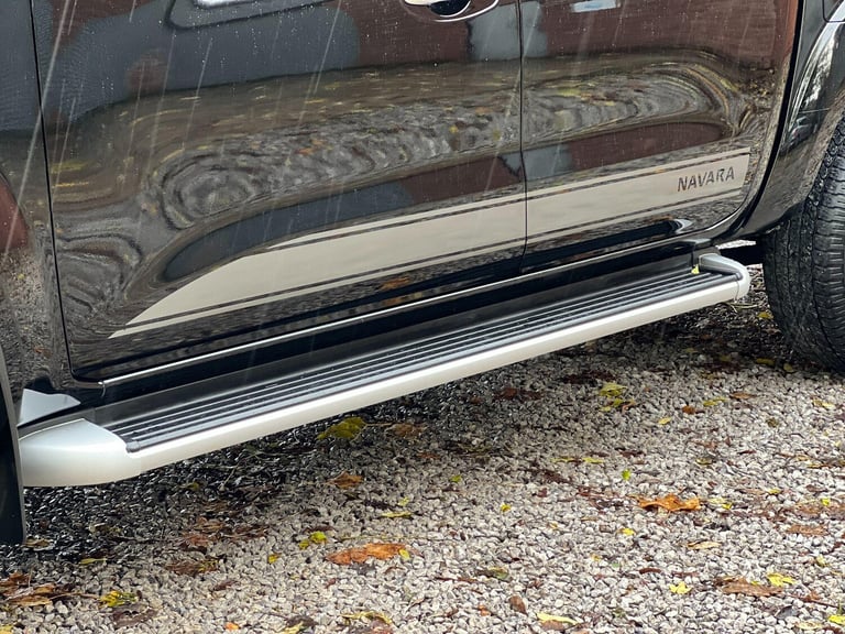 2017 Nissan Navara Double Cab Pick Up Tekna 2.3dCi 190 4WD PICK UP DIESEL Manual