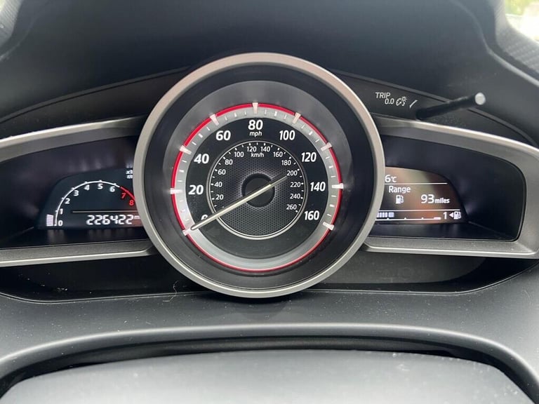 MAZDA 3 2.0 SE NAV NEW SHAPE 2014 PETROL 1 OWNER FULL MAZDA SERVICE HISTORY