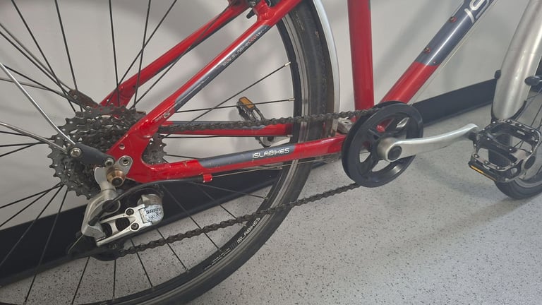 Islabikes beinn 26 bike Red